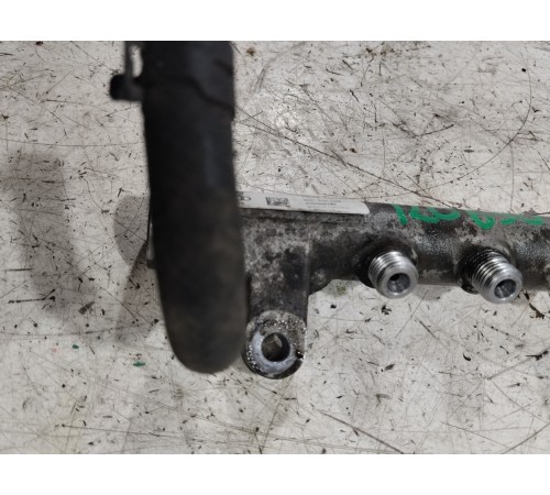 Топливная рампа рейка