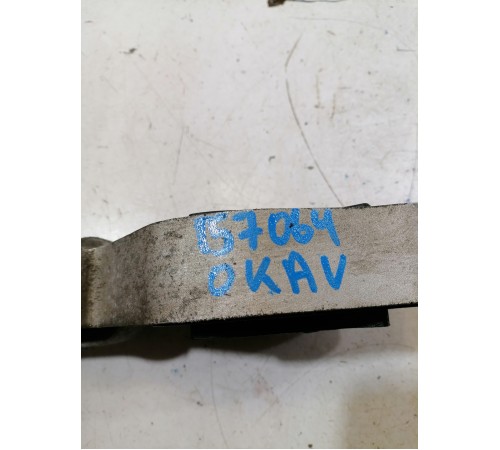 Опора двигателя задняя