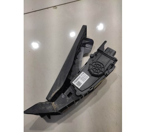 Педаль газа