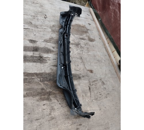 Жабо (решетка) под лобовое стекло