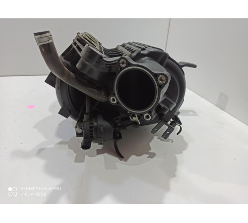 Впускной коллектор