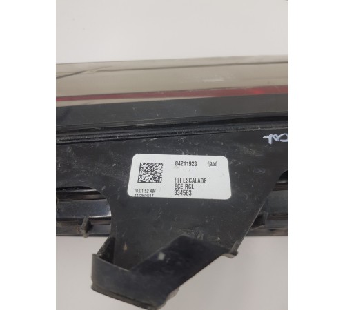 Фонарь задний правый