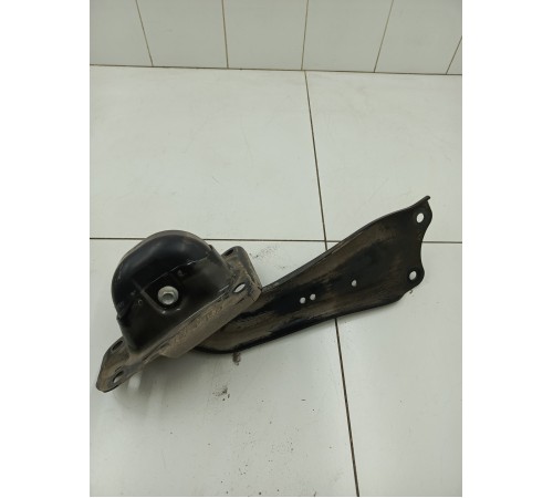 Рычаг подвески задний левый