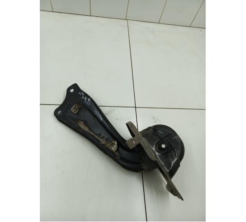 Рычаг подвески задний левый