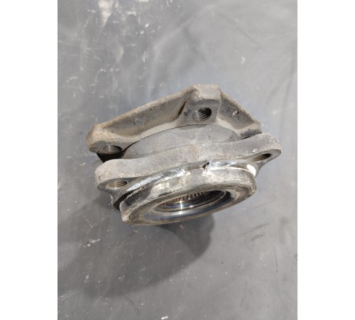 Ступица (задняя правая)