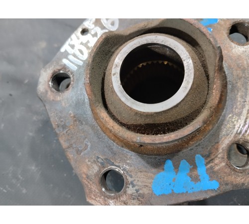 Ступица (задняя правая)