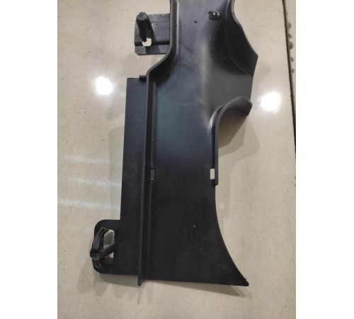 Крепление ремня безопасности(левое)