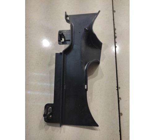 Крепление ремня безопасности(левое)