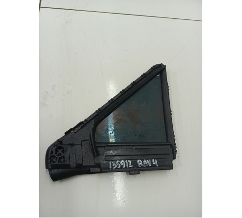 стекло форточка правая