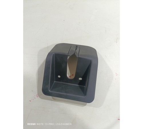 Накладка петли капота