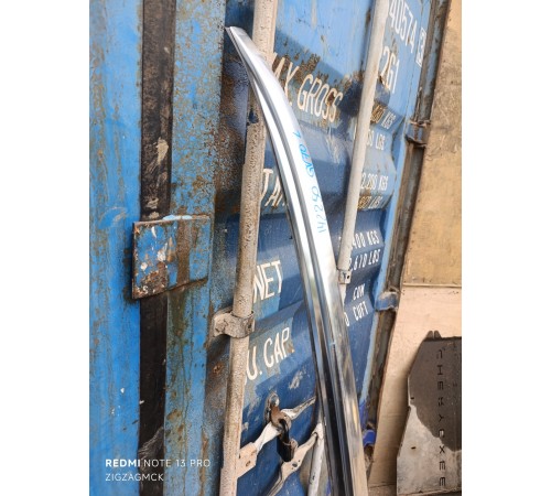 Рейлинг крыши левый