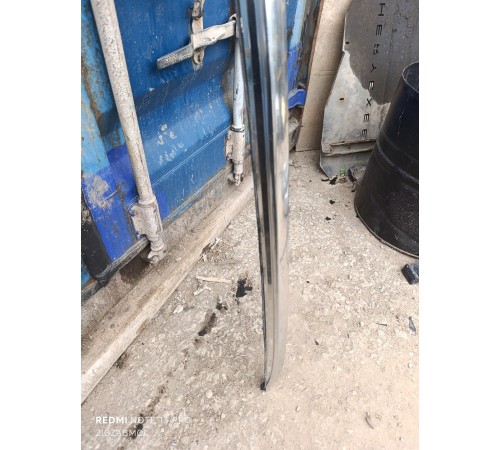 Рейлинг крыши левый