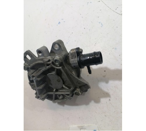 Насос вакуумный