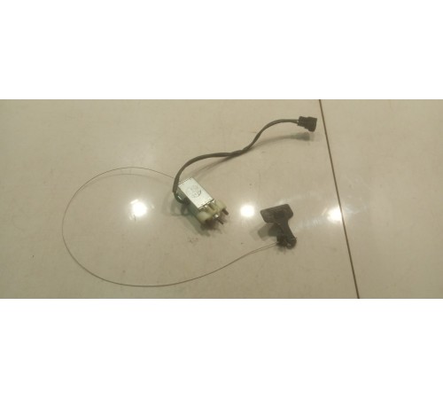 Активатор замка крышки бензобака