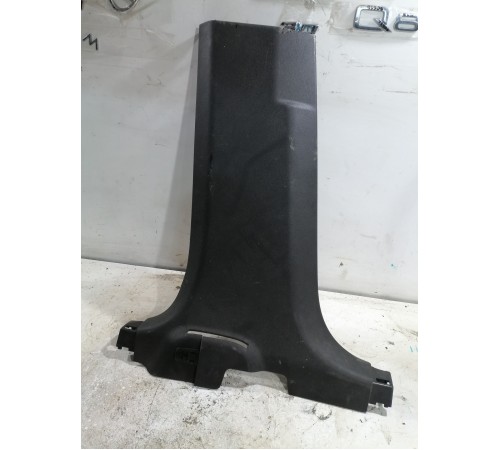 Обшивка центральной стойки левая нижняя