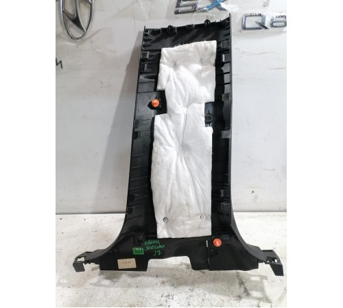 Обшивка центральной стойки левая нижняя