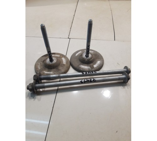 Болт крепления заднего подрамника к-кт (4шт)