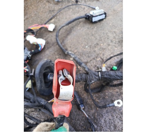 Электропроводка подкапотная с монтажным блоком