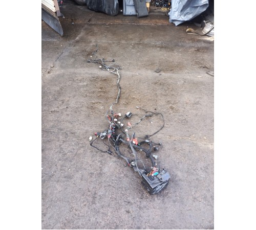 Электропроводка подкапотная с монтажным блоком