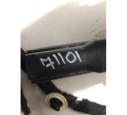 Электропроводка двери (передняя, левая)