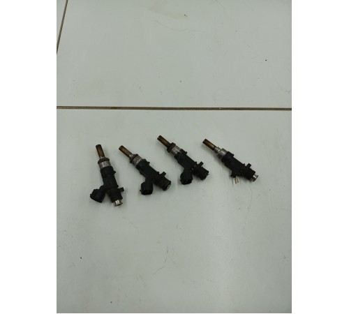 Форсунка топливная моновпрыска двигателя электрическая