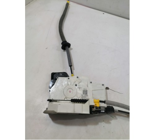 Замок двери задний правый