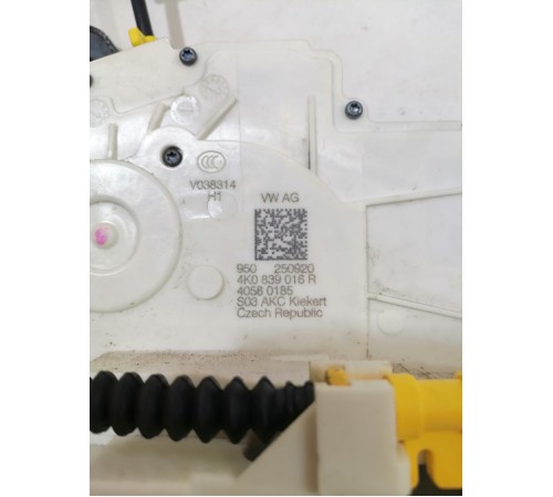 Замок двери задний правый