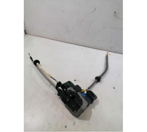 Замок двери задний правый