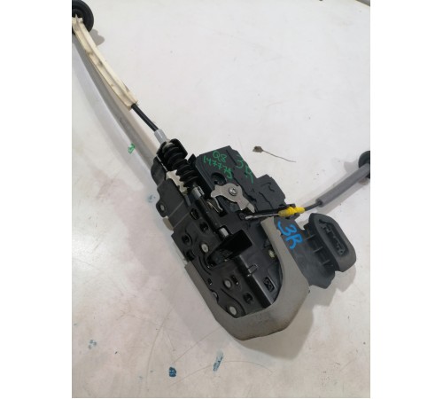 Замок двери задний правый