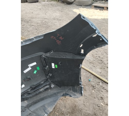 Передний бампер в сборе