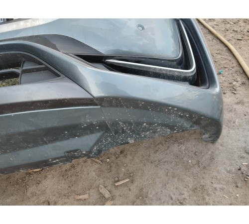 Передний бампер в сборе