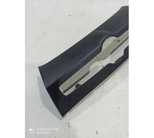 Накладка центральной консоли