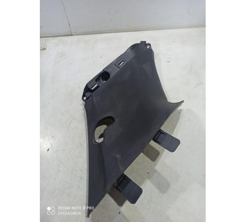 Обшивка стойки (задняя левая)