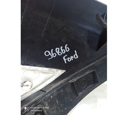 Обшивка стойки (задняя левая)