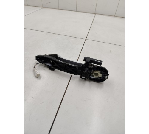 Ручка двери передняя правая наружная