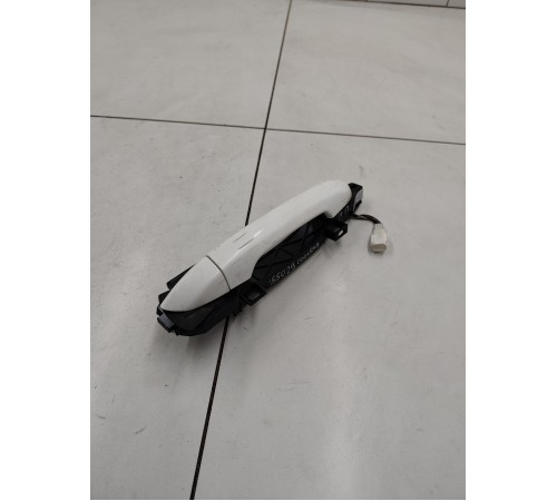 Ручка двери передняя правая наружная