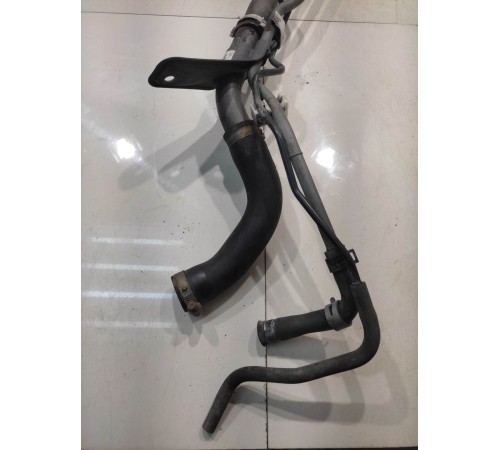 Горловина топливного бака