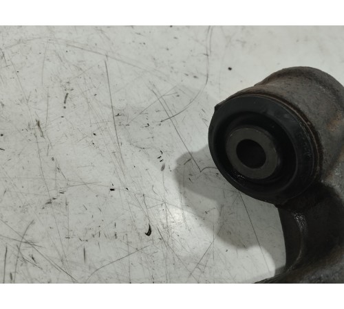 Рычаг подвески передний правый