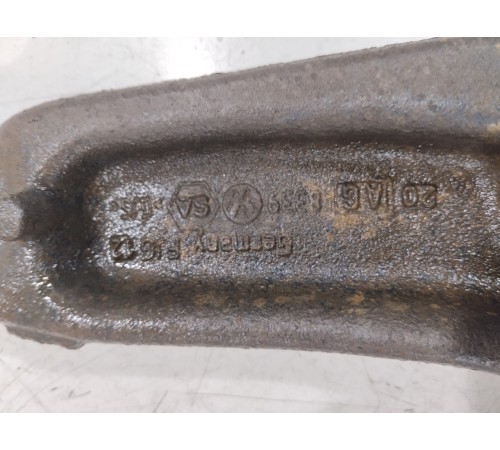 Рычаг подвески передний правый