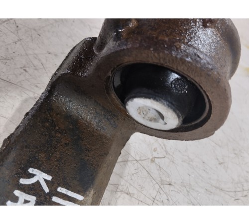 Рычаг подвески передний правый