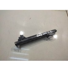 крепление регулировки ремня безопасности (переднее левое)