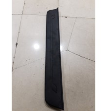 Накладка порога (передняя, левая)