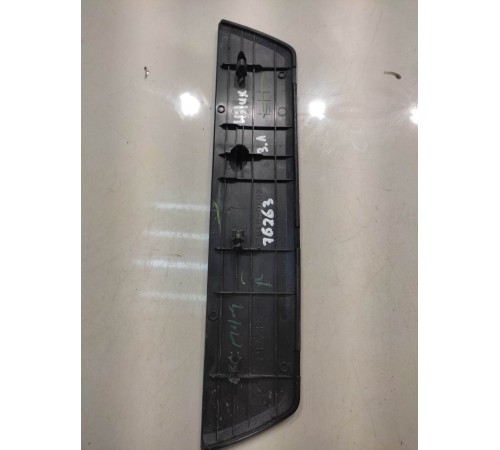 Накладка порога (задняя, левая)