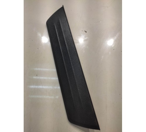 Накладка порога (задняя, левая)