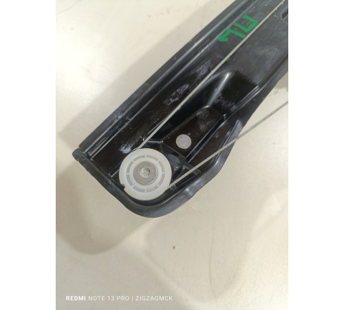 Стеклоподъемник электрический передний левый 