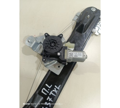 Стеклоподъемник электрический передний левый 