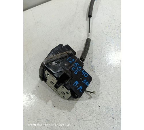 Замок двери передний левый