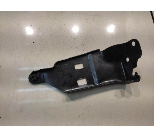 Кронштейн бачка