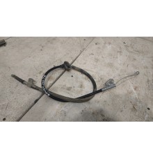 Трос стояночного тормоза центральный