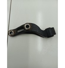 Кронштейн двигателя